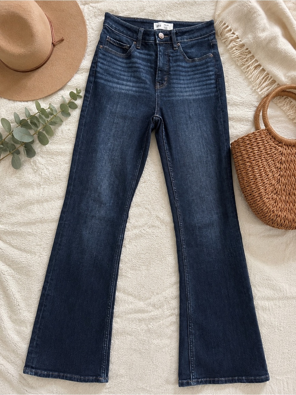 BKE Billie High Rise Tailored Bootcut Jeans Dark Wash Stretch Denim Size 27x31.5